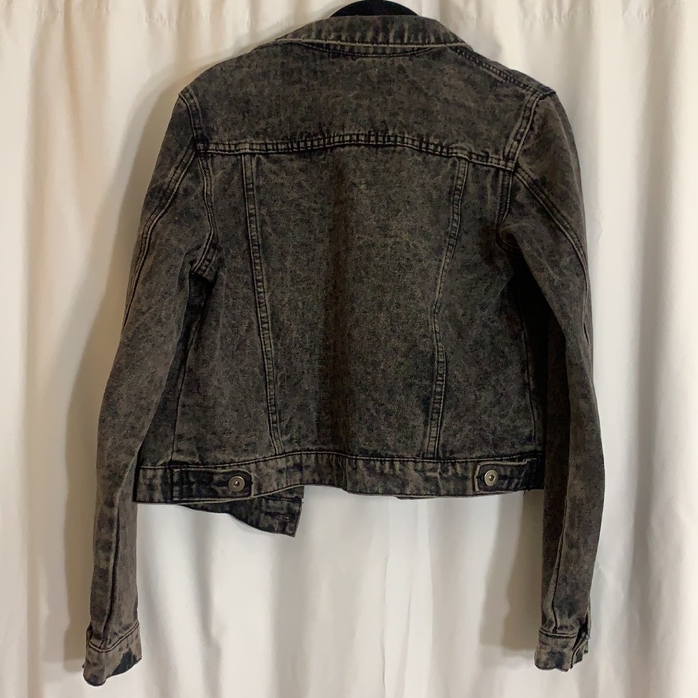 Black jean jacket - Picture 4 of 4